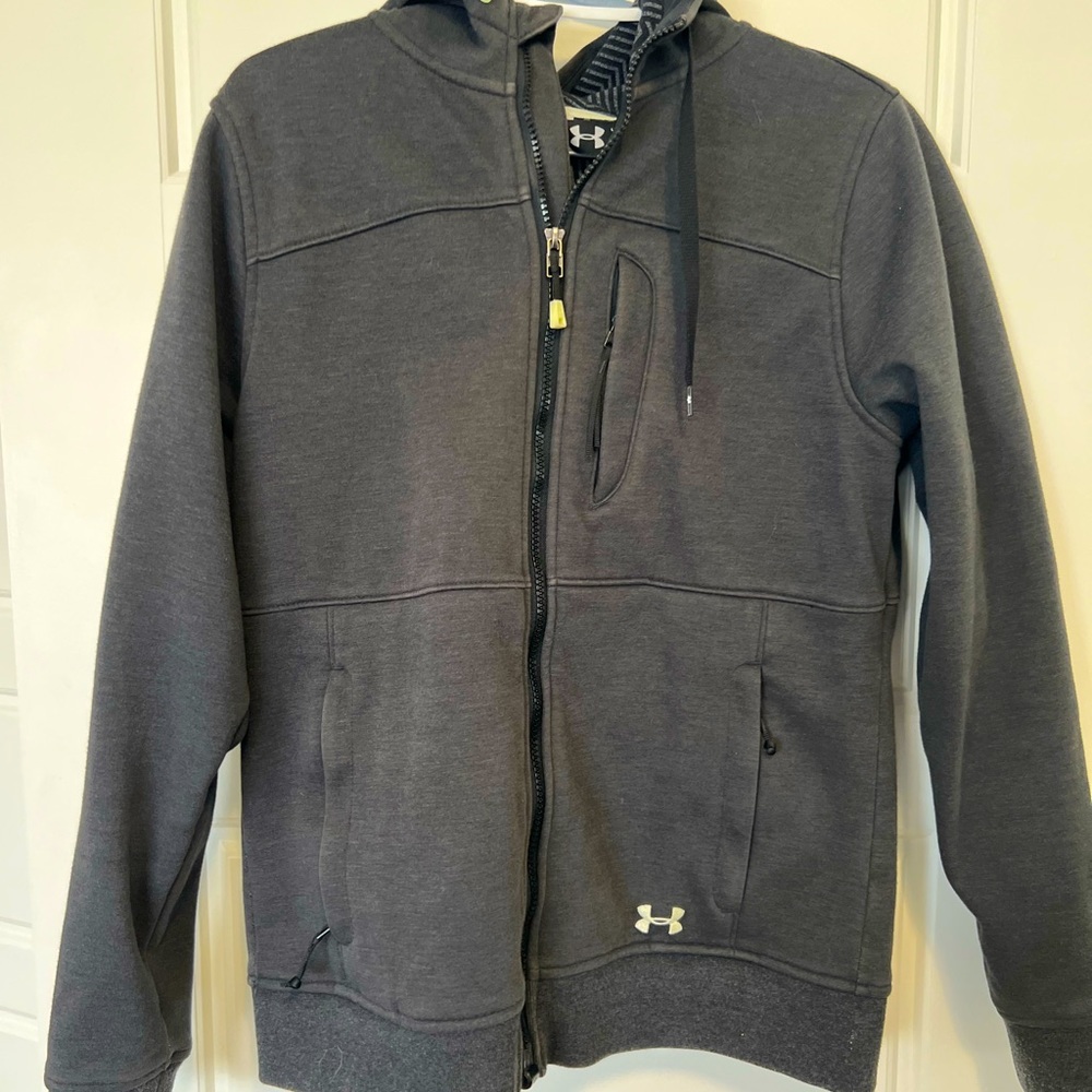 Under Armour Women’s Medium soft shell jacket